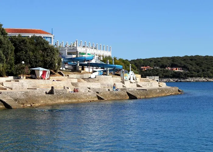 6985b * Pula